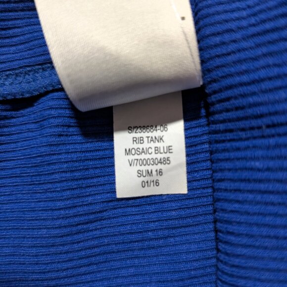 Gap tank tops ribbed scoop neck size small - Picture 8 of 16